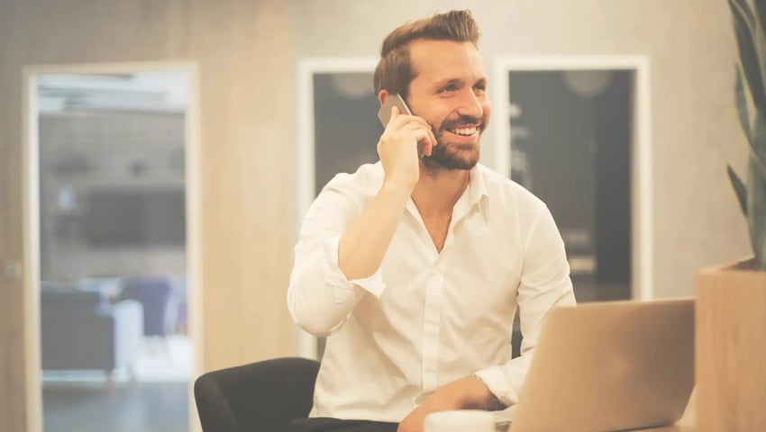 Insurance agent answering consumer-initiated inbound calls